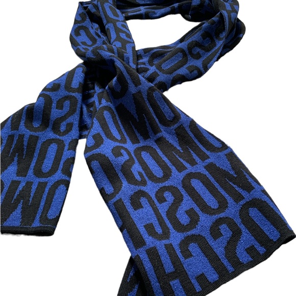❤️❤️❤️Moschino wool blend blue/metallic scarf NEW❤️❤️❤️ - Picture 2 of 5